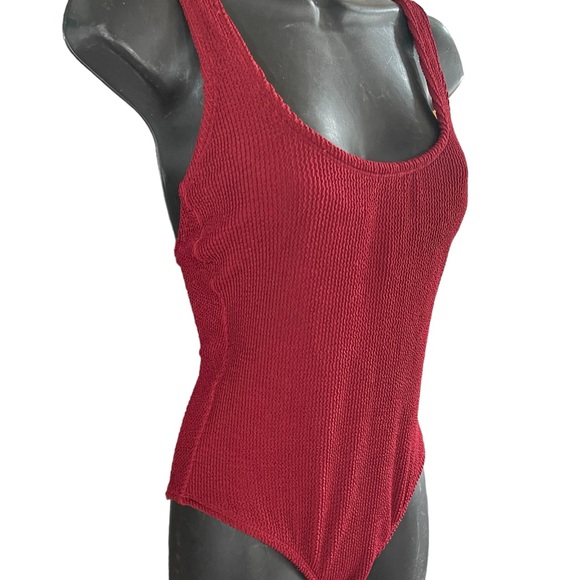 SWIMSUIT KONA SOL RIBBED ONE PIECE SIZE SMALL - Picture 2 of 3